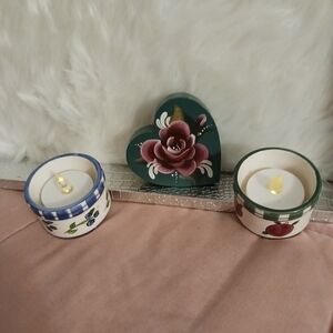 Yankee Candle Green and Red Accents Candle Holders & Hand Painted Heart